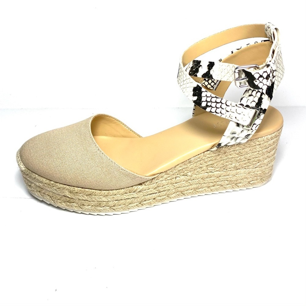 Nine West Wedge Espadrille Beige Snake Print 10m